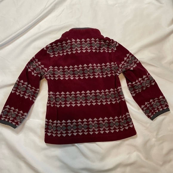 Boys OshKosh size 2T red fleece pullover - Picture 3 of 5